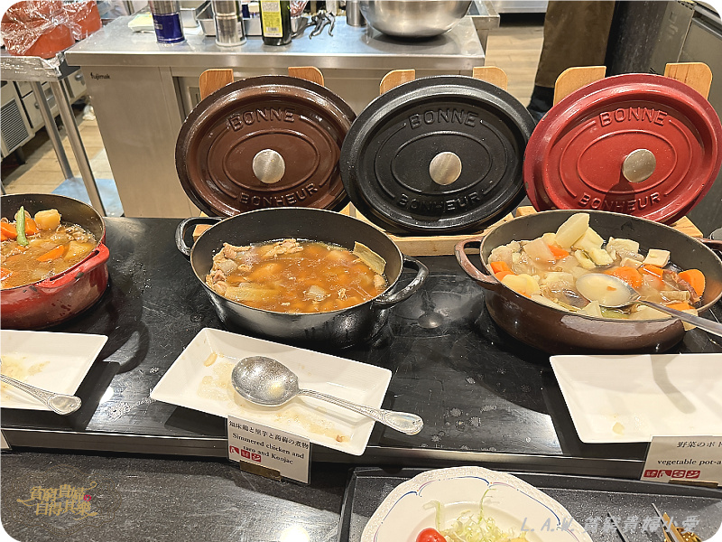[飯店吃到飽] 北海道層雲閣 SOUNKAKU｜晚餐 + 早餐海鮮吃到飽，松葉蟹 X 明太子大滿足！ @貧窮貴婦小愛的吃喝玩樂育兒日記