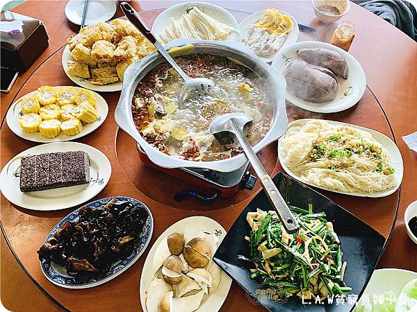 [Yahoo奇摩四季鄰食糾團]之一  這是一段旅途關於台灣的天空、土地及愛 @貧窮貴婦小愛的吃喝玩樂育兒日記